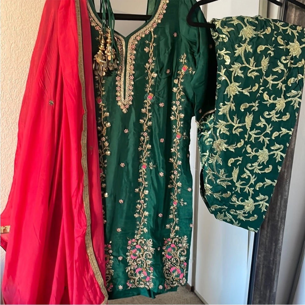 Embroidered Outfit with Pink Dupatta Punjabi suit Indian
